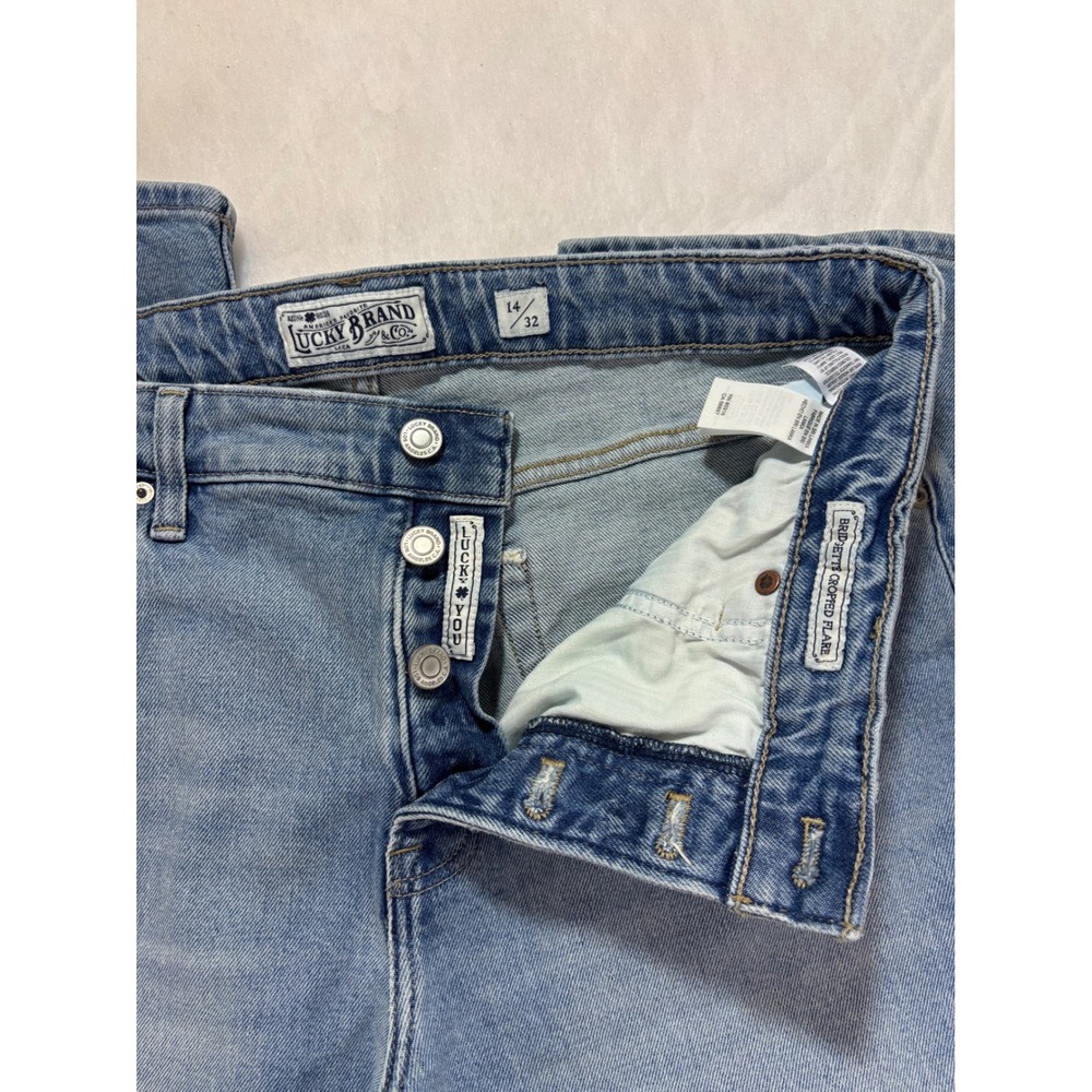 Lucky Brand Bridgette Cropped Flare Jeans Button Fly Light Wash Denim‎ 14/32 - Picture 8 of 8